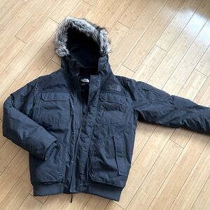 The North Face men’s Gotham Jacket III Black size M